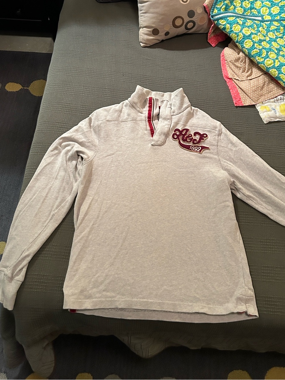 Abercrombie & Fitch Light Gray Long-Sleeve Henley with Dark Red Accent